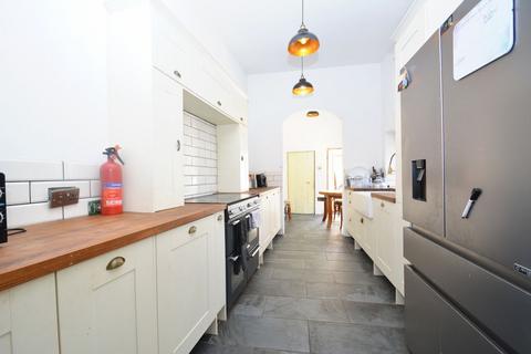4 bedroom terraced house for sale, Town House, High Street, Queenborough.