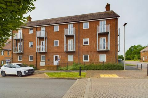 2 bedroom flat to rent, Santa Cruz Avenue, Bletchley, MK3