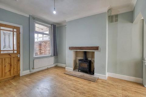 2 bedroom terraced house for sale, Belmont Street, Scunthorpe