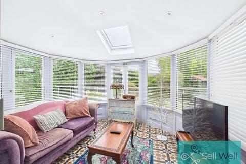 3 bedroom detached bungalow for sale, Parr Fold Avenue, Manchester M28