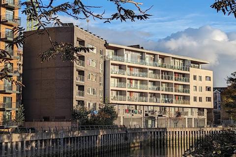 2 bedroom flat to rent, Benedicts Wharf, Highbridge Road, Barking, IG11 7BB