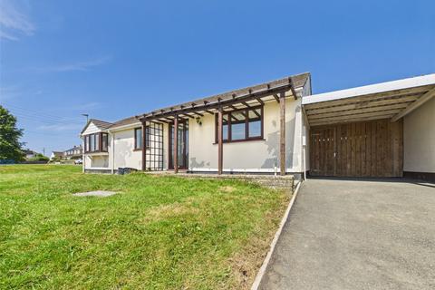2 bedroom bungalow for sale, Elizabeth Lea Close, Bradworthy, Holsworthy