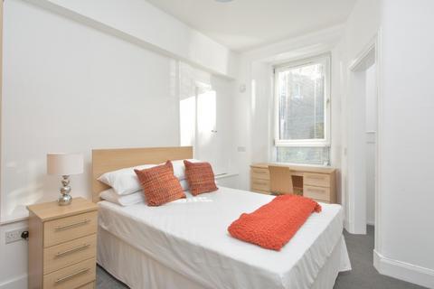 3 bedroom flat to rent, Dundee Terrace, Edinburgh, EH11