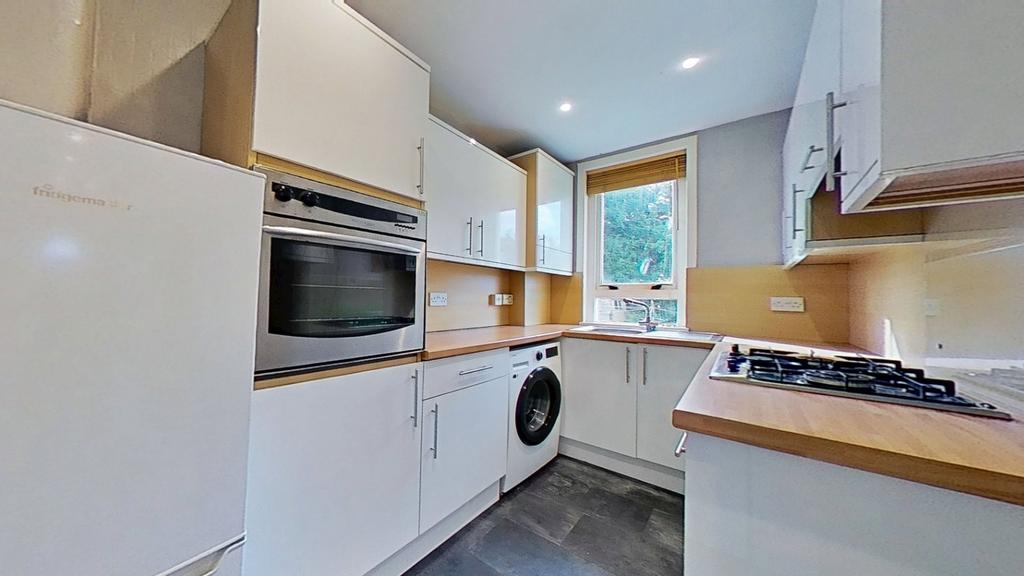 Apartment in Paisley, Lochfield - More