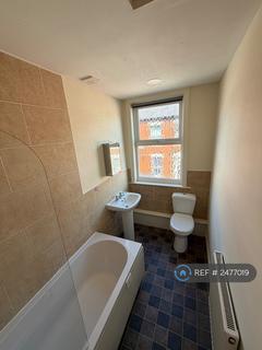 2 bedroom terraced house to rent, Roman Road, Preston, PR1