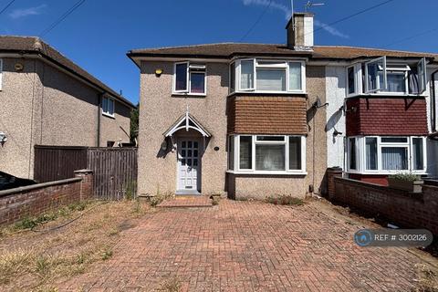 3 bedroom semi-detached house to rent, Morello Avenue, Uxbridge, UB8
