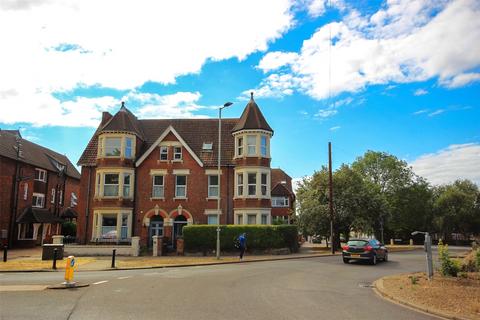 1 bedroom apartment for sale, Park Avenue, Bedford, Bedfordshire, MK40