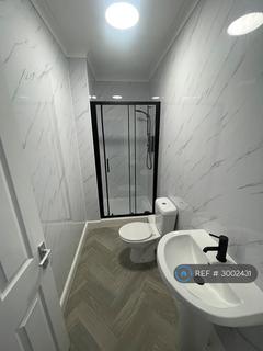2 bedroom flat to rent, Parliament Road, Middlesbrough, TS1