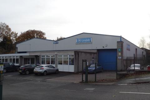 Warehouse to rent, Bromsgrove Rd Halesowen B63 3XB