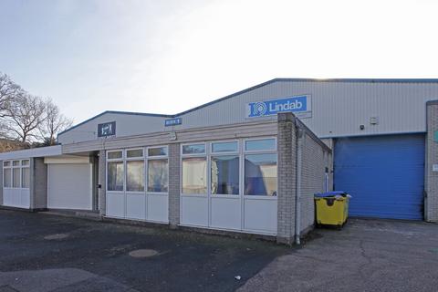 Warehouse to rent, Bromsgrove Rd Halesowen B63 3XB