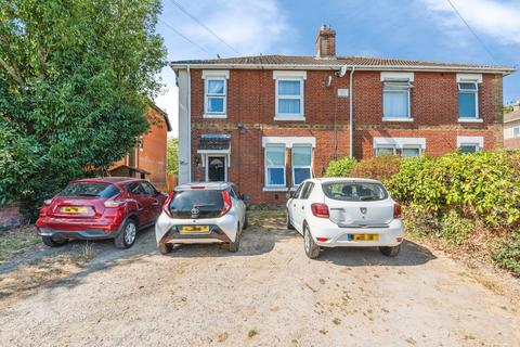 2 bedroom maisonette for sale, Spring Road, Southampton, Hampshire, SO19
