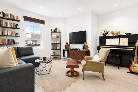 2 bedroom maisonette for sale, High Street, Sunninghill, Ascot, Berkshire, SL5