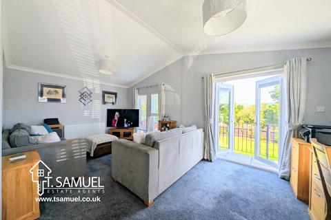 2 bedroom bungalow for sale, Pleasant View Park, Trecynon, Aberdare