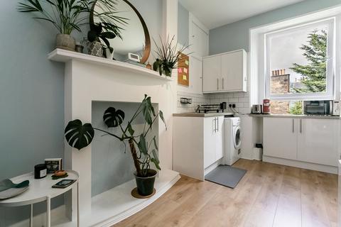 1 bedroom flat for sale, Smithfield Street, Gorgie, Edinburgh, EH11
