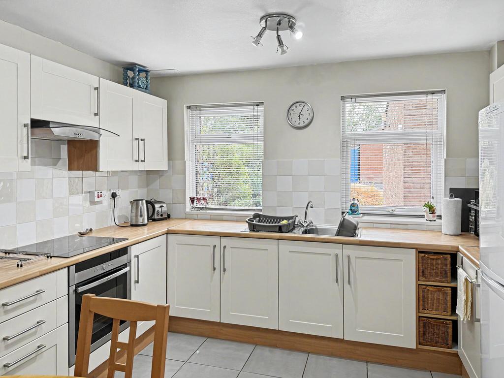 House in Birmingham, New Frankley in Birmingham - View 2