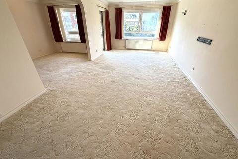 2 bedroom apartment for sale, The Avenue, Poole, Dorset, BH13 6AG