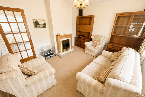 2 bedroom semi-detached house for sale, Queensway, Soham