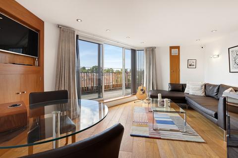 Belmont Road, London, W4