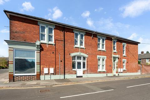 1 bedroom flat for sale, Sandringham Road, Petersfield, Hampshire