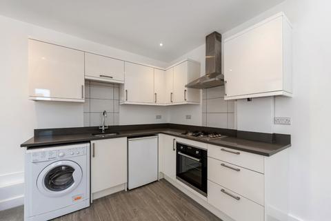 1 bedroom flat for sale, Sandringham Road, Petersfield, Hampshire