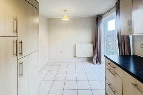3 bedroom semi-detached house to rent, Jersey Drive, Winnersh, Wokingham, RG41