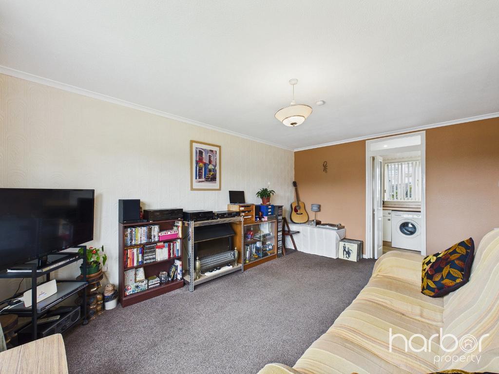 Apartment in Glasgow - View 3