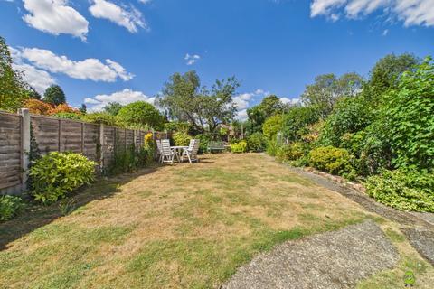 undefined, Avenue Road, Erith, Kent, DA8
