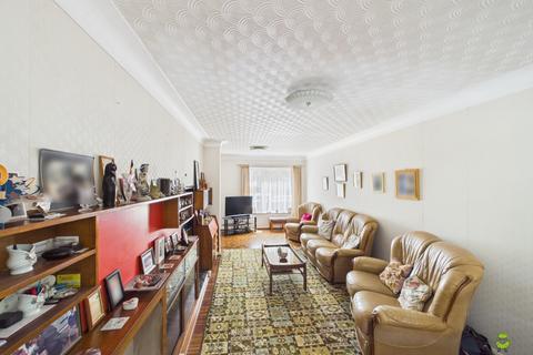 undefined, Avenue Road, Erith, Kent, DA8
