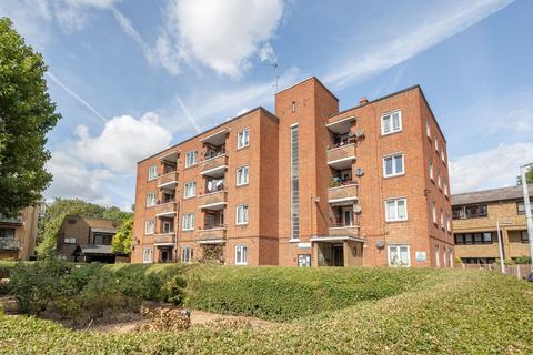 2 bedroom flat for sale, Brunel Road, London, SE16