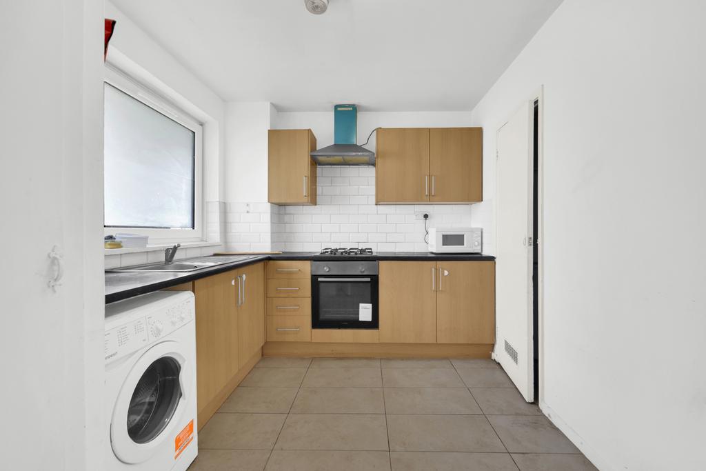 Apartment in London - View 5