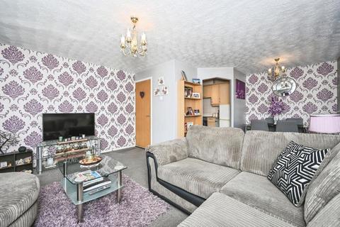 1 bedroom flat for sale, Finsbury Close, Great Sankey, Warrington, Cheshire, WA5