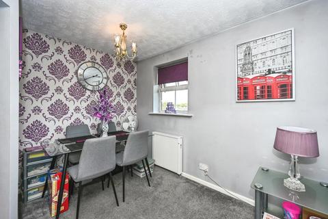 1 bedroom flat for sale, Finsbury Close, Great Sankey, Warrington, Cheshire, WA5