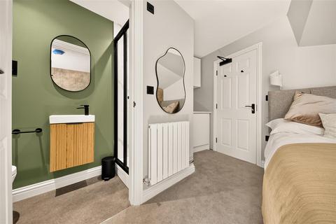 1 bedroom in a house share to rent, Old Laundry Court, Norwich