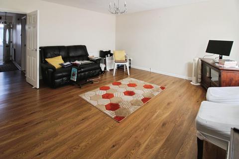 3 bedroom end of terrace house for sale, Rushdene, Abbey Wood