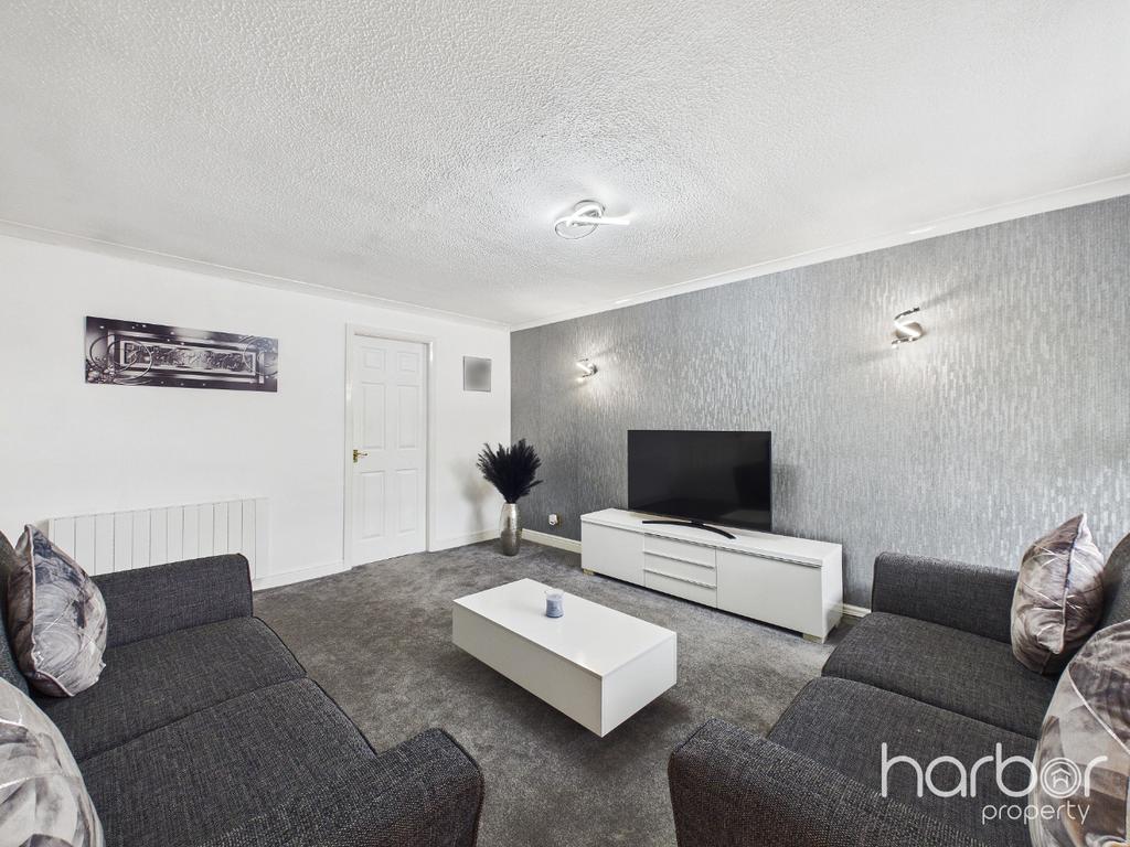 Apartment in Glasgow - View 2