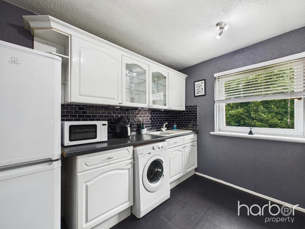 Apartment in Glasgow - View 4