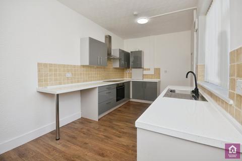 3 bedroom semi-detached house to rent, Littleton Road, Salford M7