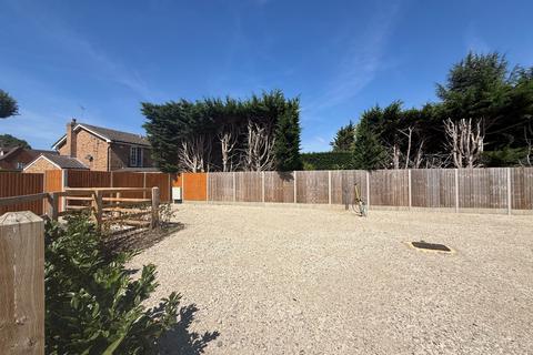 Land for sale, Whites Lane, Datchet, SL3