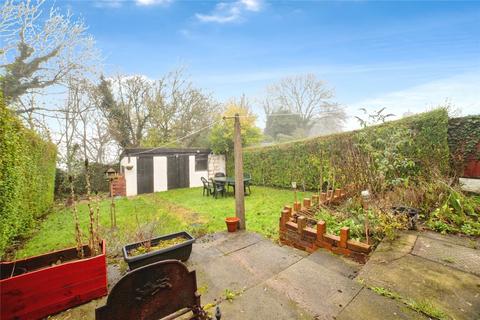 3 bedroom semi-detached house for sale, The Crescent, Sutton-in-Ashfield, Nottinghamshire, NG17