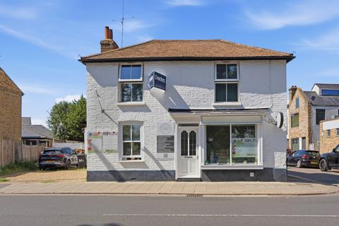Property for sale, The Green, Twickenham TW2