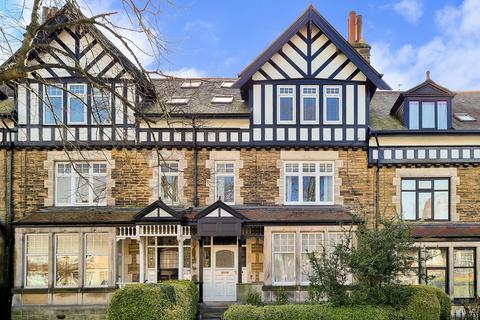 2 bedroom flat to rent, Dragon Parade, Harrogate, HG1