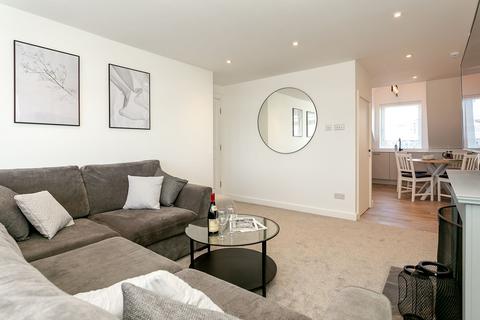 2 bedroom flat to rent, Dragon Parade, Harrogate, HG1