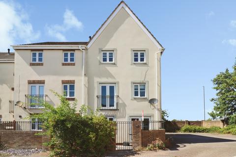 4 bedroom end of terrace house for sale, Brookthorpe Court, BRISTOL, Avon, BS37