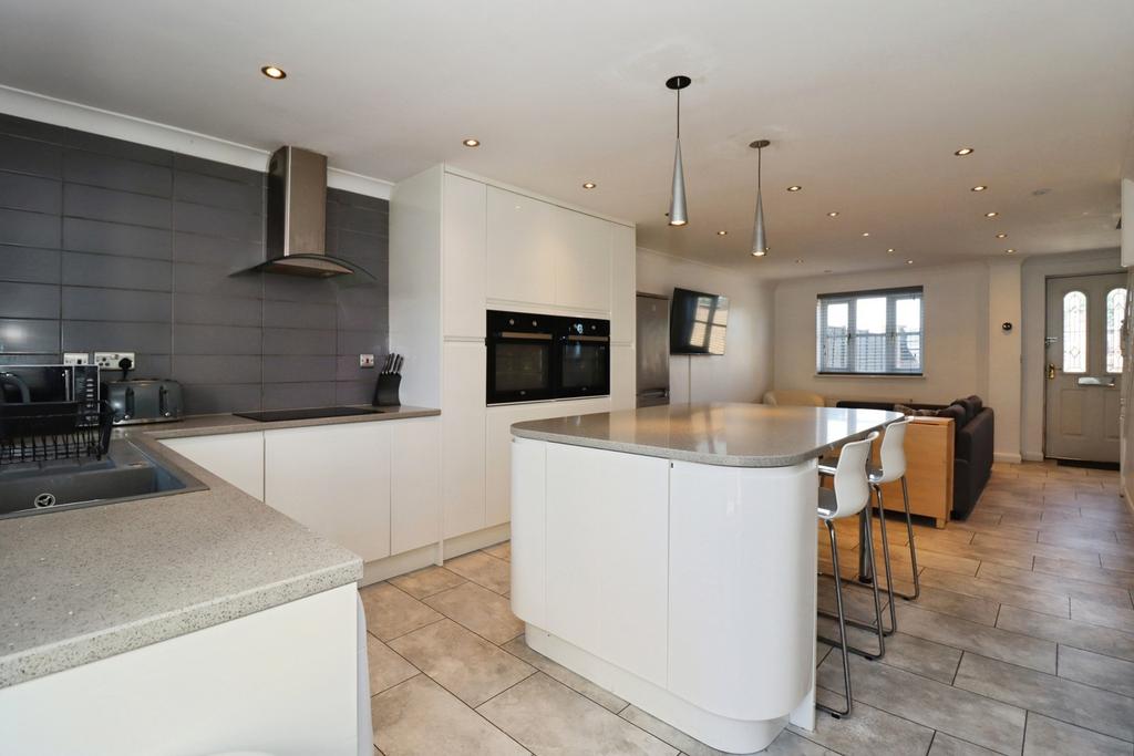 House in Yate, South Gloucestershire - View 2
