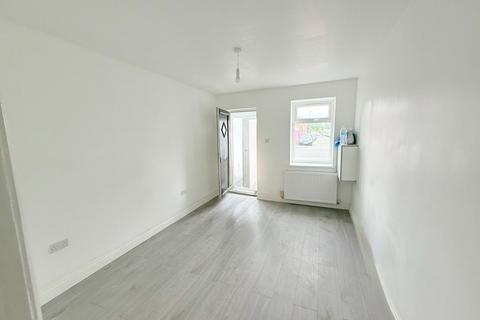 undefined, Oldham Road, Failsworth, Manchester, M35 0JD