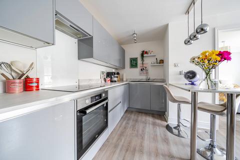 undefined, Swan Way, Fleet GU51