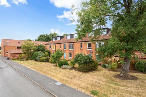 Studio for sale, Peel Close, Heslington, YO10