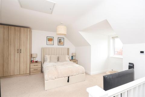 4 bedroom semi-detached house for sale, Thomas Lord Drive, Thirsk