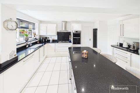 4 bedroom detached house for sale, Edenham Close, Lower Earley, Reading, RG6