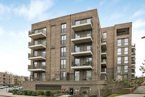Medawar Drive, Mill Hill, NW7